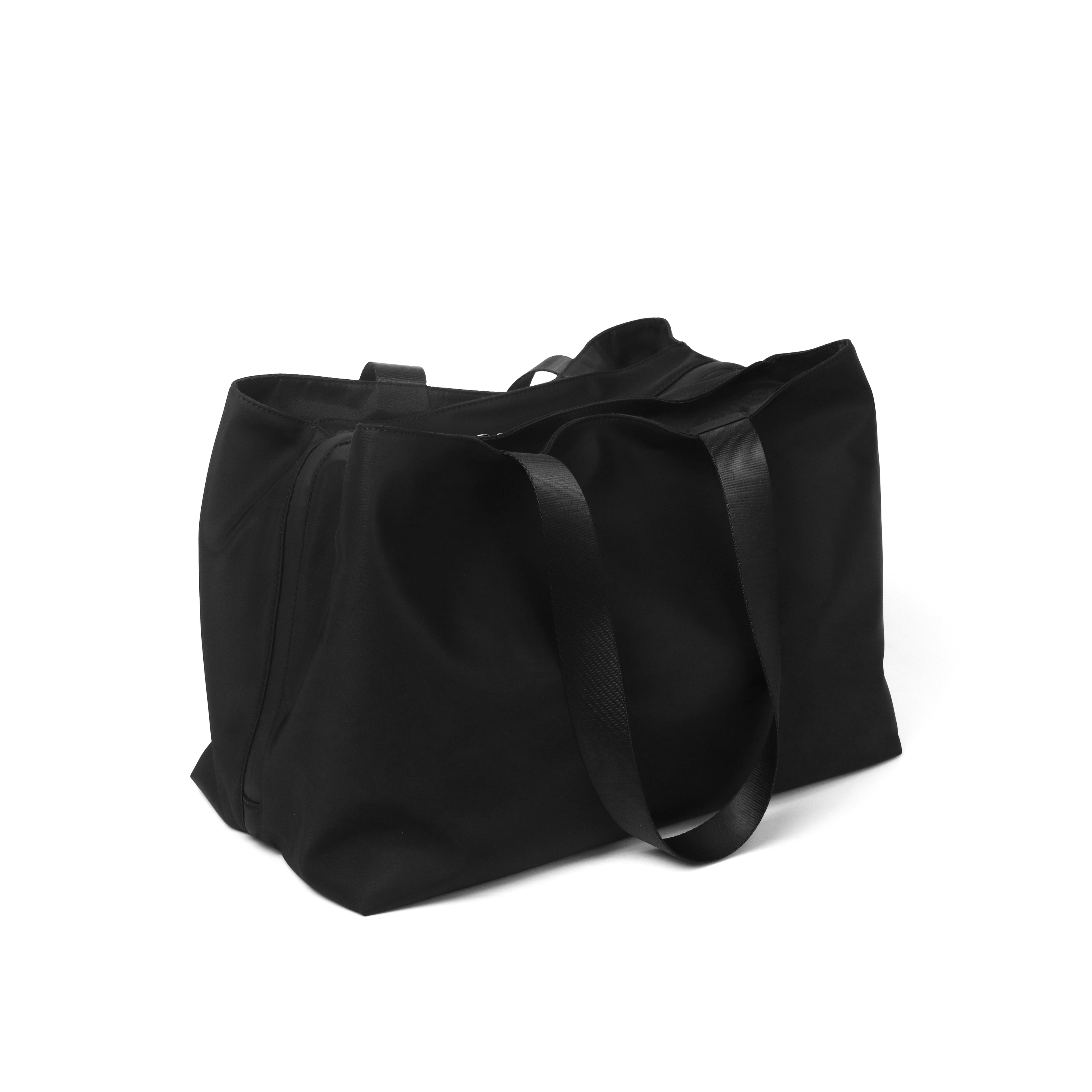 Minimalist Travel Tote