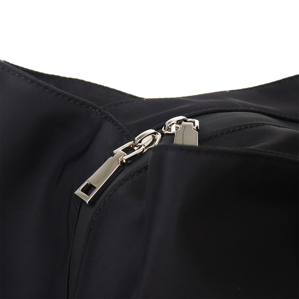 Minimalist Travel Tote