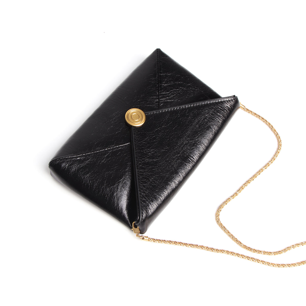 Vintage-style chain envelope bag