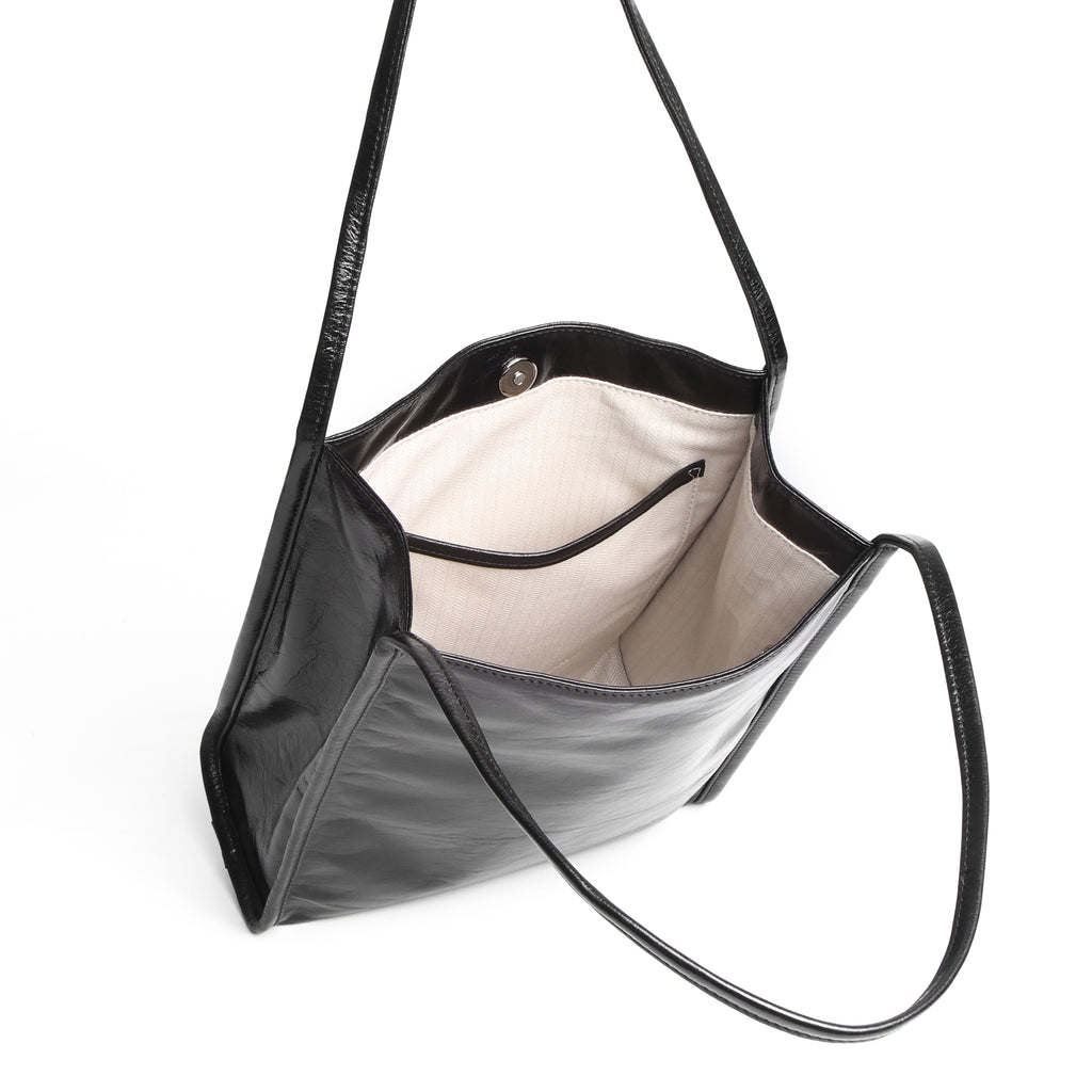 Zora Vertical Tote